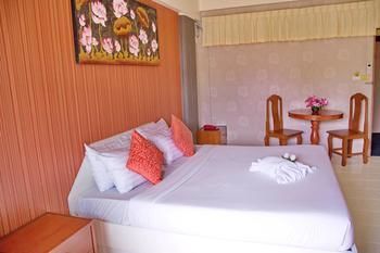 The Sun & Hotel 3*